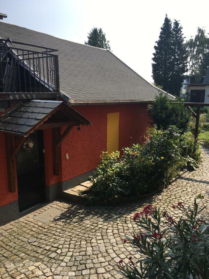 Ferienwohnung Gürth Kleinhennersdorf Exterior foto